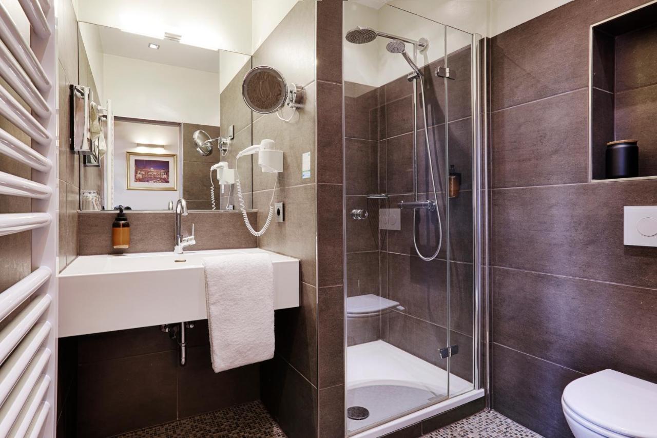 Hotel Wiener Botschaft In Veitshoechheim מראה חיצוני תמונה
